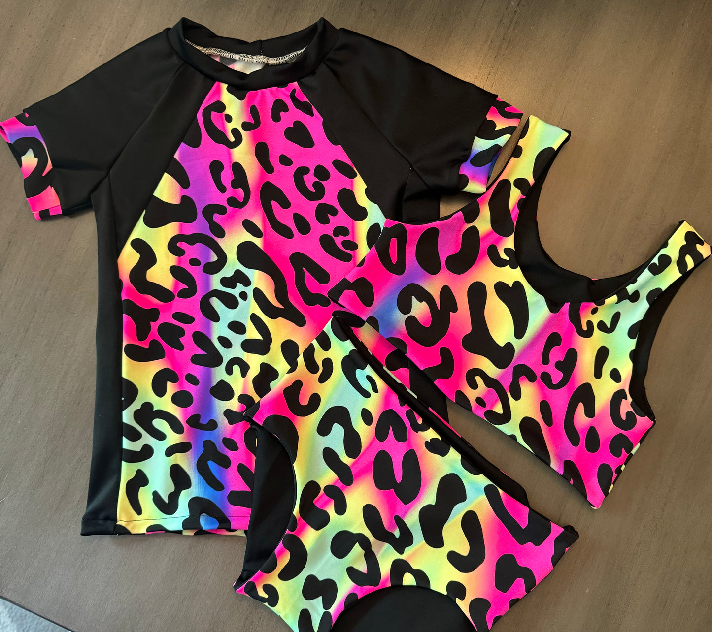 Girls Rash Guard Set (3 peice) - Groovy Cheetah